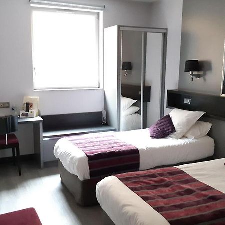 Logis Le Cheval Rouge Otel Sainte-Menehould Dış mekan fotoğraf