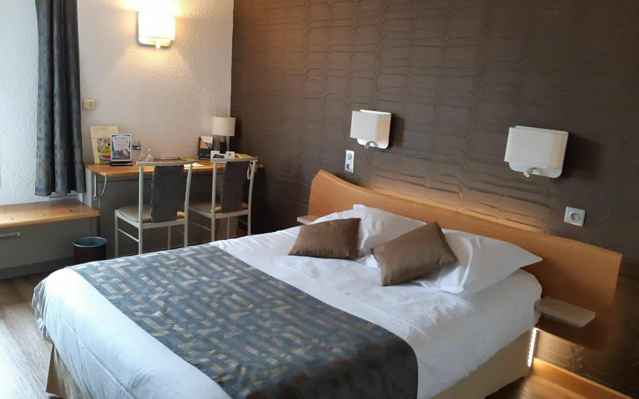 Logis Le Cheval Rouge Otel Sainte-Menehould Dış mekan fotoğraf