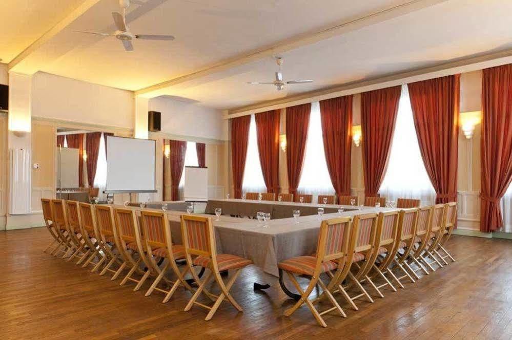 Logis Le Cheval Rouge Otel Sainte-Menehould Dış mekan fotoğraf